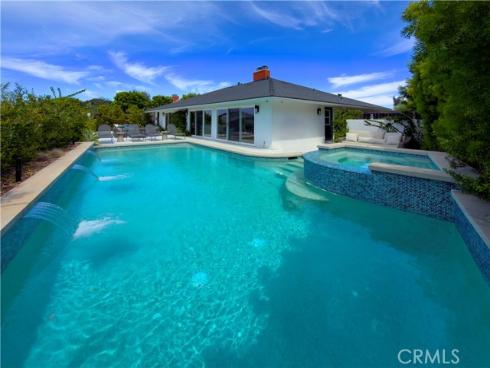 927 Bellis Street, Newport Beach, CA