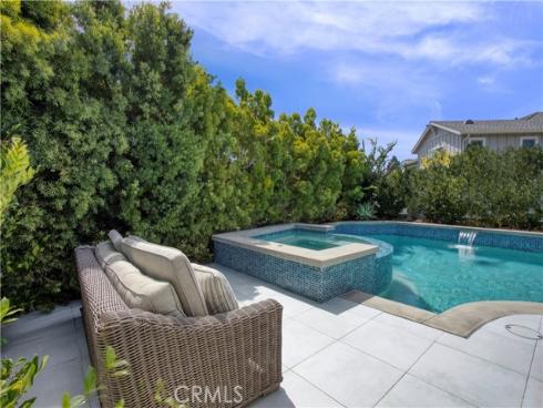 927 Bellis Street, Newport Beach, CA
