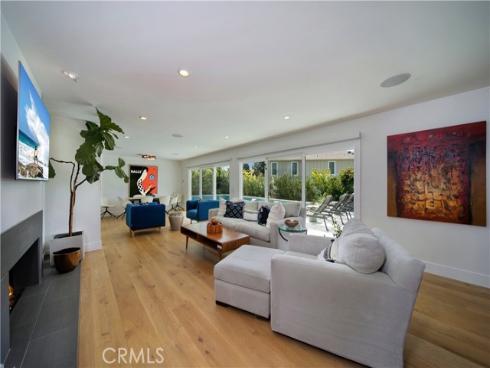 927 Bellis Street, Newport Beach, CA