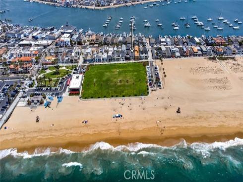 920 E Oceanfront , Newport Beach, CA