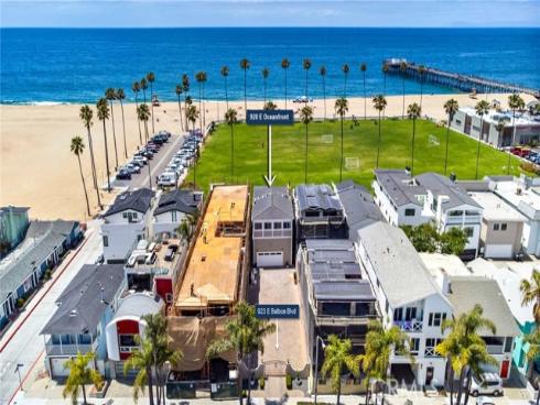 920 E Oceanfront , Newport Beach, CA