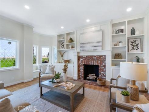 920 E Oceanfront , Newport Beach, CA