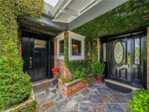 1000 Dover Drive, Newport Beach, CA