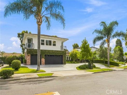 1000 Dover Drive, Newport Beach, CA