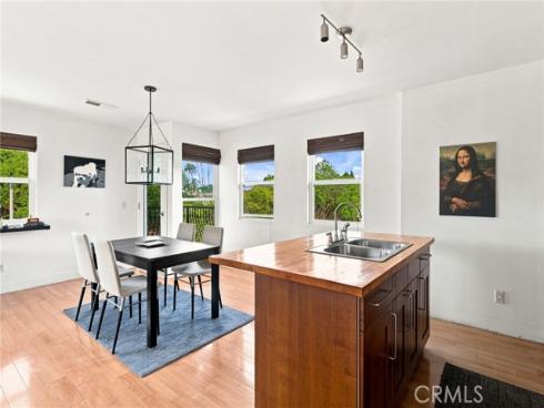 1000 Dover Drive, Newport Beach, CA