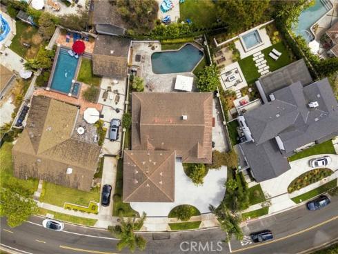 1000  Dover   Drive, Newport Beach, CA