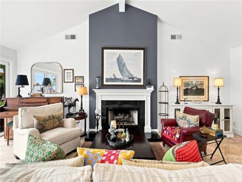 1000 Dover Drive, Newport Beach, CA