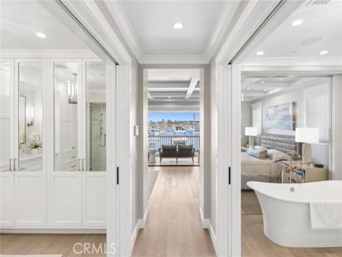 928 E Balboa Boulevard, Newport Beach, CA