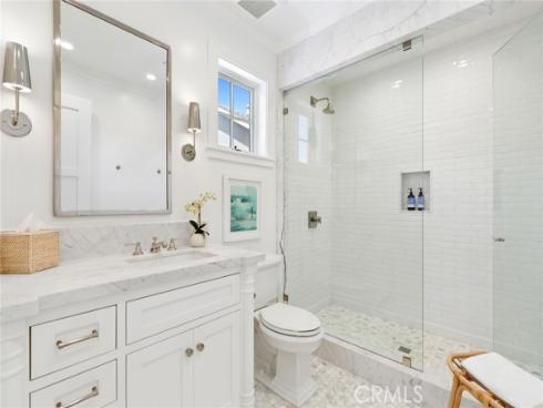 928 E Balboa Boulevard, Newport Beach, CA