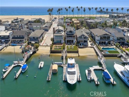 928 E Balboa Boulevard, Newport Beach, CA