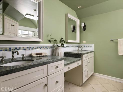 333 Pirate Road , Newport Beach, CA