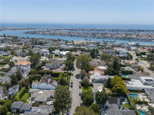 333 Pirate Road , Newport Beach, CA