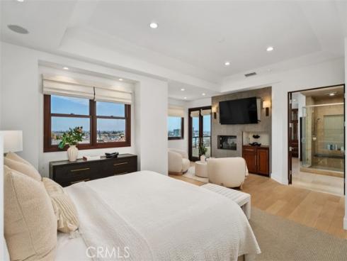 2907 Cliff Drive, Newport Beach, CA