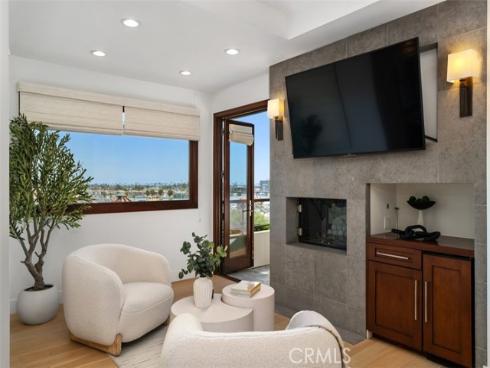 2907 Cliff Drive, Newport Beach, CA