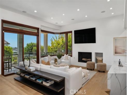 2907 Cliff Drive, Newport Beach, CA