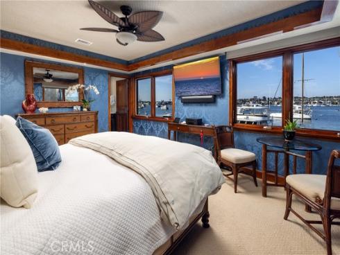 1114 E Balboa Boulevard, Newport Beach, CA