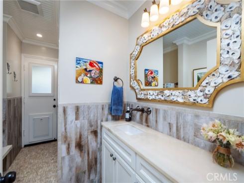 1114 E Balboa Boulevard, Newport Beach, CA