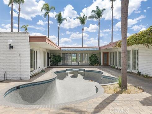 1542 Galaxy Drive , Newport Beach, CA