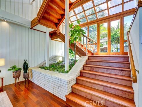 1 Saint Tropez , Newport Beach, CA