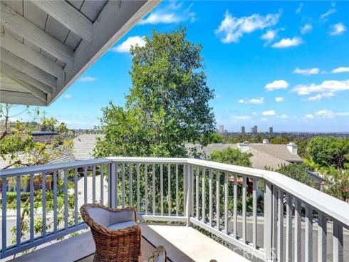 1 Saint Tropez , Newport Beach, CA