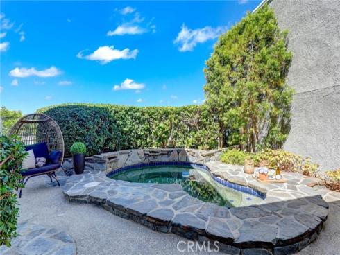 1 Saint Tropez , Newport Beach, CA
