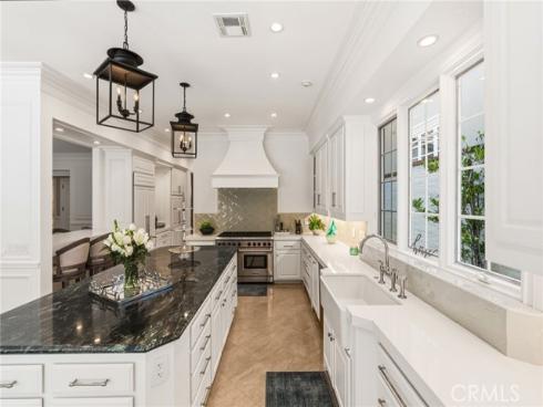 3 Barrenger Court , Newport Beach, CA
