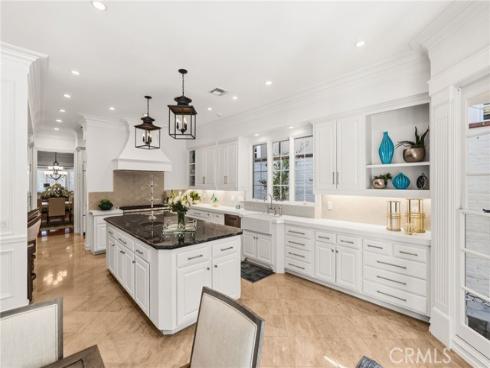 3 Barrenger Court , Newport Beach, CA