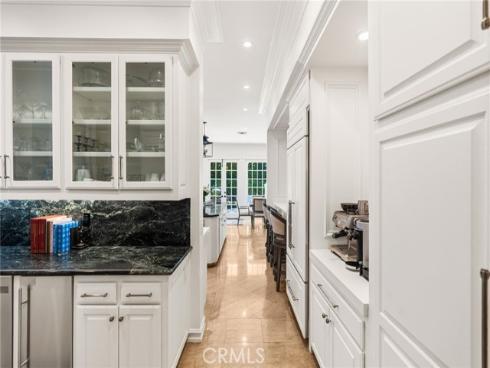 3 Barrenger Court , Newport Beach, CA