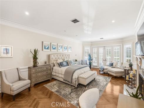 3 Barrenger Court , Newport Beach, CA