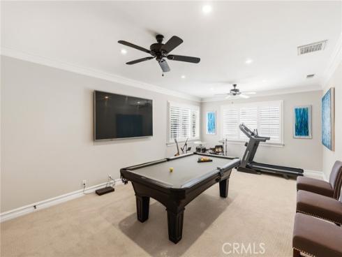 3 Barrenger Court , Newport Beach, CA