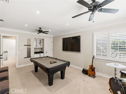 3 Barrenger Court , Newport Beach, CA