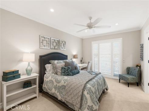 3 Barrenger Court , Newport Beach, CA