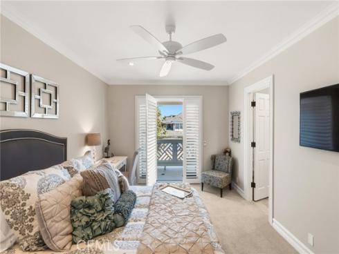 3 Barrenger Court , Newport Beach, CA