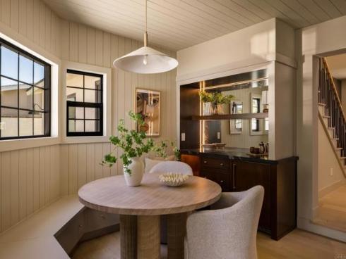 1812 Highland Dr , Newport Beach, CA