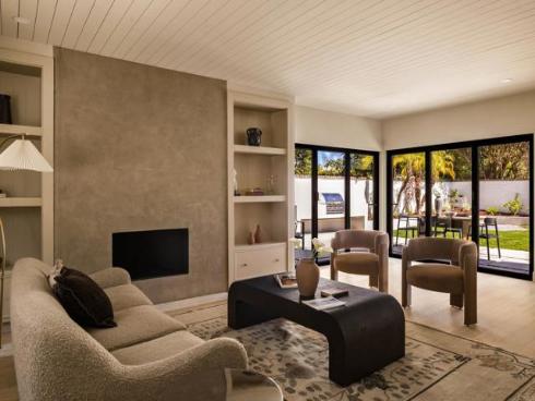 1812 Highland Dr , Newport Beach, CA