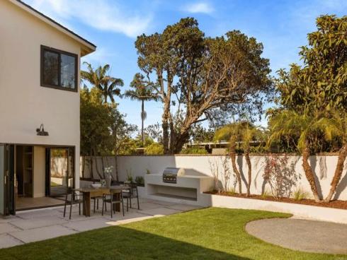 1812 Highland Dr , Newport Beach, CA