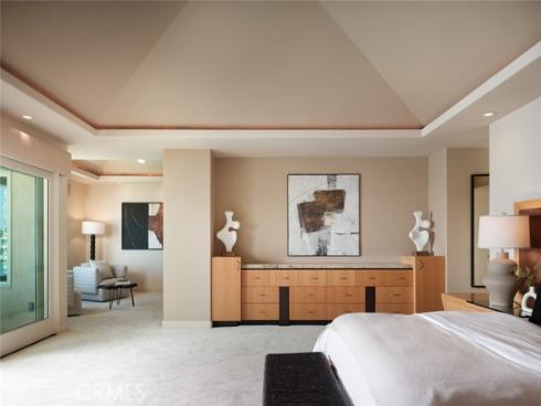 12 Harbor Island , Newport Beach, CA