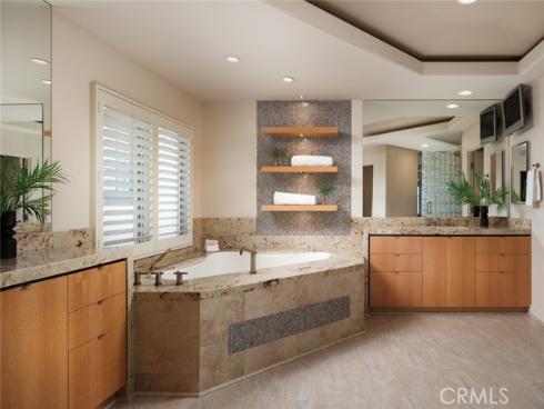 12 Harbor Island , Newport Beach, CA