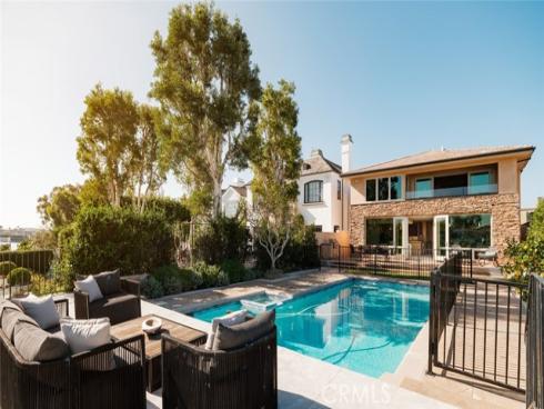 12 Harbor Island , Newport Beach, CA