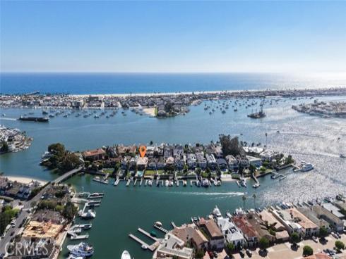 12 Harbor Island , Newport Beach, CA