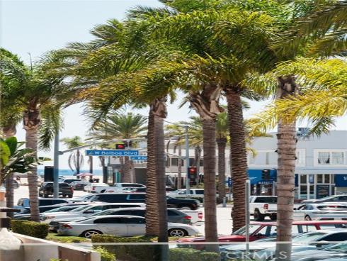 1444 W Bay , Newport Beach, CA