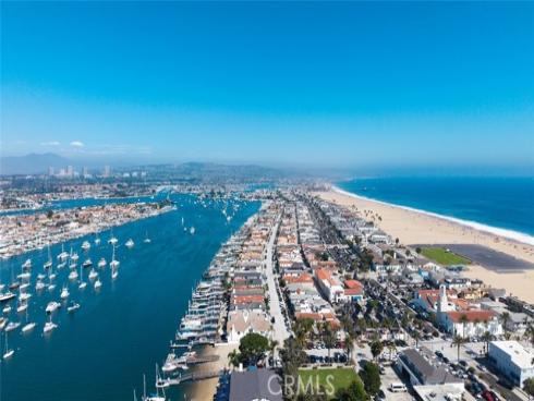 1444 W Bay , Newport Beach, CA