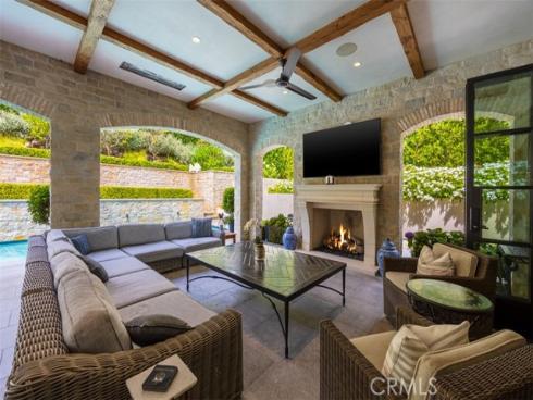 7 Oakmont Lane, Newport Beach, CA