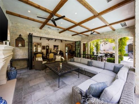 7 Oakmont Lane, Newport Beach, CA