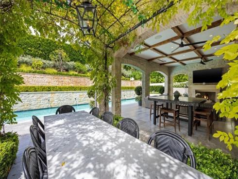 7 Oakmont Lane, Newport Beach, CA
