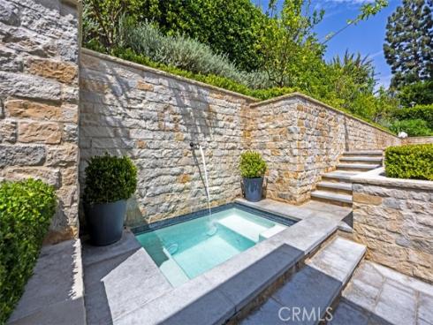 7 Oakmont Lane, Newport Beach, CA