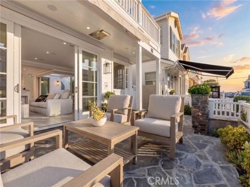 118 Sapphire , Newport Beach, CA