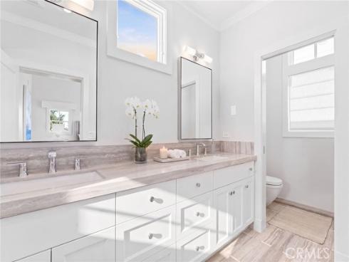 118 Sapphire , Newport Beach, CA