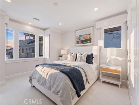 118 Sapphire , Newport Beach, CA