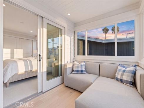 118 Sapphire , Newport Beach, CA